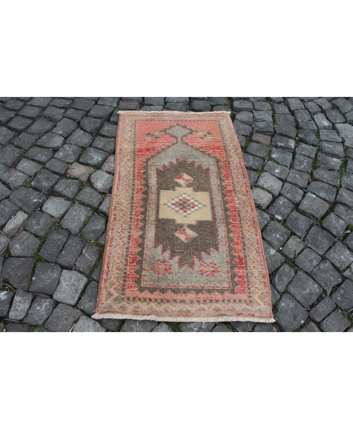 VİNTAGE TURKİSH  RUG